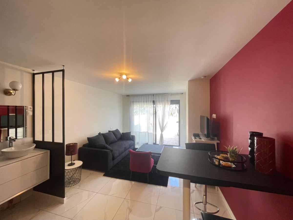 Studio Barok Proche Autoroute, Plages Et Attractions, Wifi - Tv, Calme Bessan Ngoại thất bức ảnh